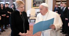 Prezidentka na oficiálnej návšteve Vatikánu. Čo odkázal pápež František ľudom na Slovensku?